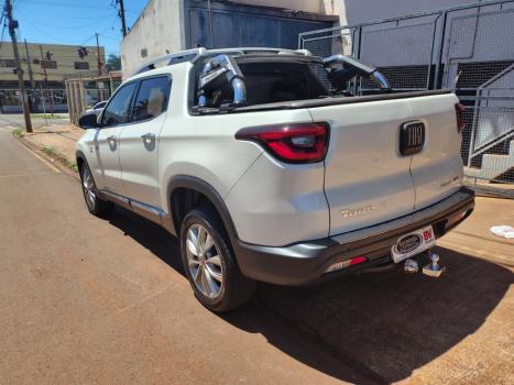 FIAT Toro 2.0 16V 4P VOLCANO 4WD TURBO DIESEL AUTOM�TICO, Foto 9