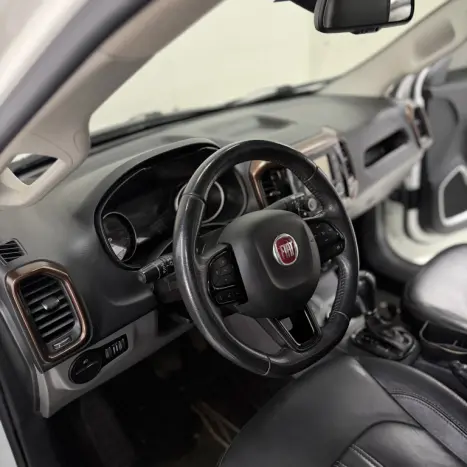FIAT Toro 2.0 16V 4P VOLCANO 4WD TURBO DIESEL AUTOM�TICO, Foto 8
