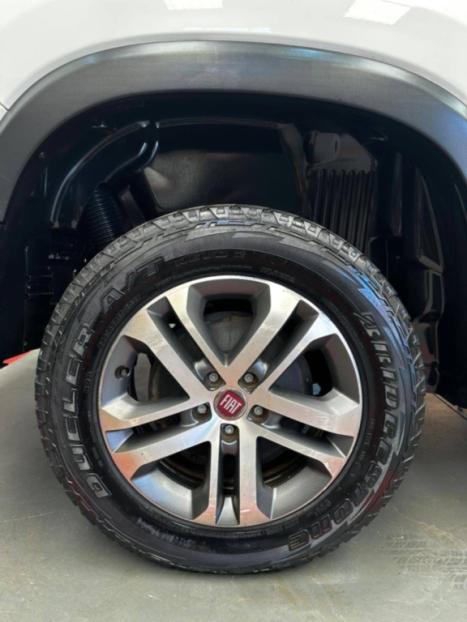 FIAT Toro 2.0 16V 4P VOLCANO 4WD TURBO DIESEL AUTOMÁTICO, Foto 4