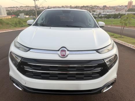 FIAT Toro 2.4 16V 4P FREEDOM MULTIAIR FLEX AUTOM�TICO, Foto 10