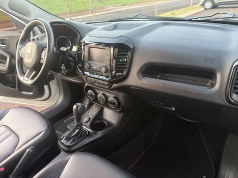 FIAT Toro 2.4 16V 4P FREEDOM MULTIAIR FLEX AUTOM�TICO, Foto 14
