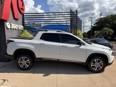 FIAT Toro 2.4 16V 4P MULTIAIR FLEX VOLCANO AUTOM�TICO, Foto 8