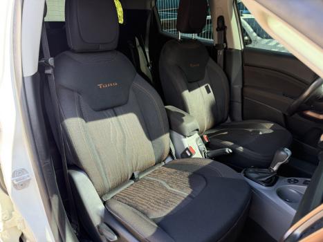 FIAT Toro 2.4 16V 4P MULTIAIR FLEX VOLCANO AUTOM�TICO, Foto 19