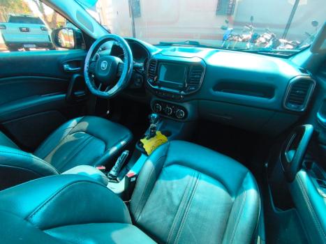FIAT Toro 2.4 16V 4P MULTIAIR FLEX VOLCANO AUTOM�TICO, Foto 8