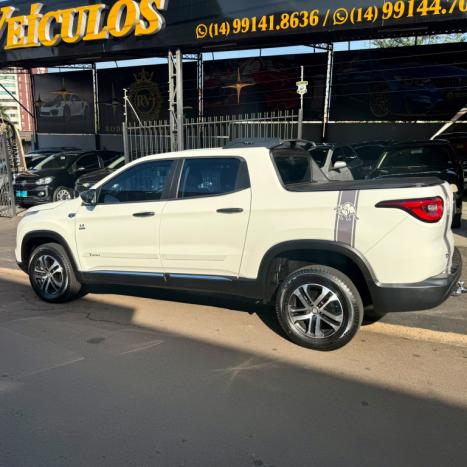 FIAT Toro 2.4 16V 4P FREEDOM MULTIAIR FLEX AUTOMÁTICO, Foto 5