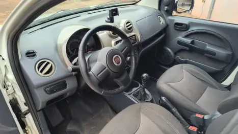 FIAT Uno 1.0 4P FIRE FLEX MILLE WAY ECONOMY CELEBRATION, Foto 6