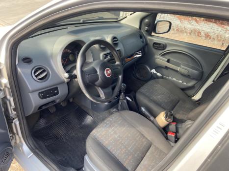 FIAT Uno 1.0 4P FLEX EVO VIVACE CELEBRATION, Foto 7 FIAT Uno 1.0 4P FLEX EVO VIVACE CELEBRATION, Foto 7
