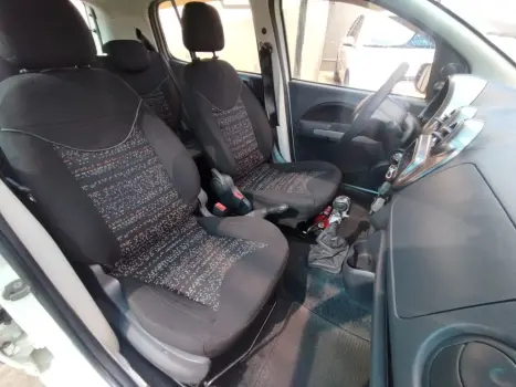 FIAT Uno 1.0 4P FLEX FIRE VIVACE, Foto 8