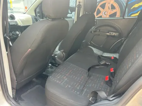 FIAT Uno 1.0 4P FLEX VIVACE, Foto 7