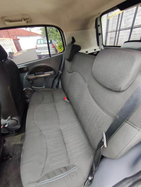 FIAT Uno 1.0 4P FLEX VIVACE IT�LIA, Foto 9