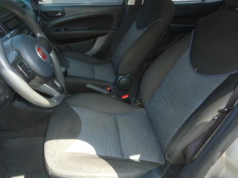 FIAT Uno 1.0 4P FLEX EVO ATTRACTIVE, Foto 3