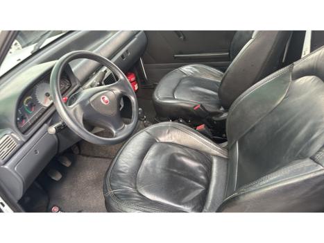 FIAT Uno 1.0 FLEX FIRE, Foto 3