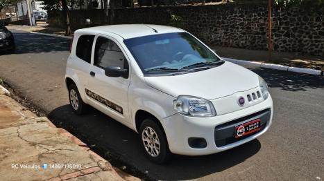 FIAT Uno 1.0 FLEX VIVACE, Foto 2