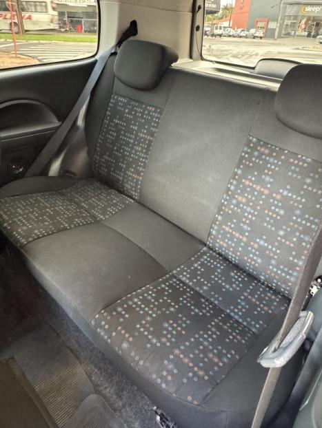 FIAT Uno 1.0 FLEX VIVACE, Foto 7