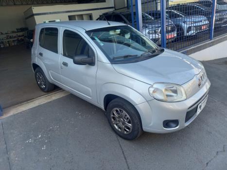 FIAT Uno 1.0 FLEX VIVACE CELEBRATION, Foto 1
