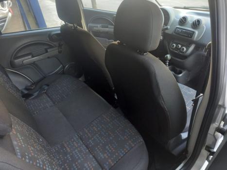 FIAT Uno 1.0 FLEX VIVACE CELEBRATION, Foto 10