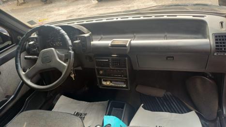 FIAT Uno 1.3 CS, Foto 4