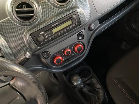 FIAT Uno 1.4 4P FLEX SPORTING, Foto 9