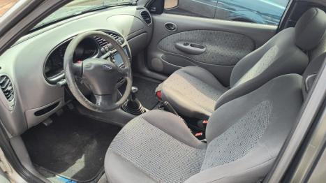 FORD Courier 1.6 FLEX XL, Foto 5