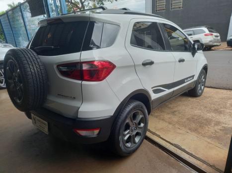 FORD Ecosport 1.5 12V 4P TI-VCT FLEX FREESTYLE AUTOM�TICO, Foto 4