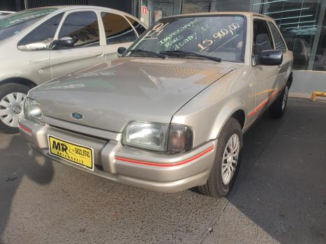 FORD Escort 1.0 HOBBY, Foto 1