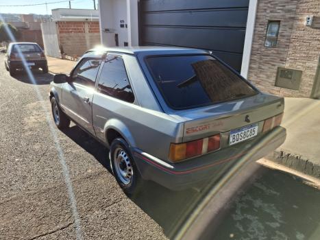 FORD Escort 1.0 HOBBY, Foto 3