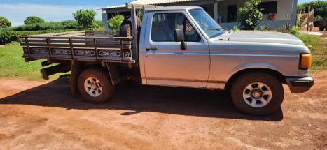 FORD F-1000 3.9 CABINE SIMPLES DIESEL, Foto 3