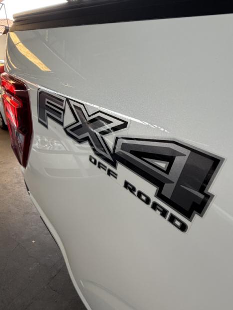 FORD F-150 5.4 V8 24V LARIAT 4X4 CABINE DUPLA AUTOM�TICO, Foto 5