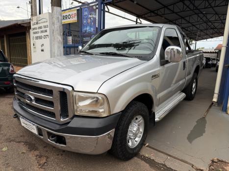 FORD F-250 3.9 XLT CABINE SIMPLES DIESEL, Foto 2