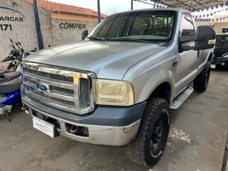 FORD F-250 3.9 XLT CABINE SIMPLES DIESEL, Foto 2