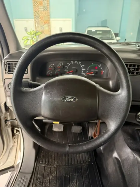 FORD F-250 4.2 XL CABINE SIMPLES, Foto 13