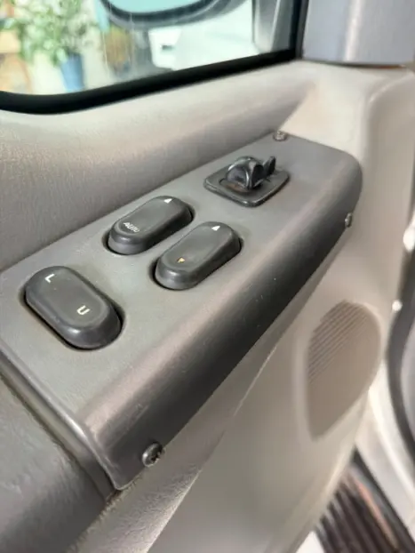 FORD F-250 4.2 XL CABINE SIMPLES, Foto 15