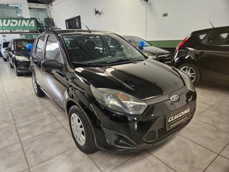 FORD Fiesta Hatch 1.6 4P, Foto 2