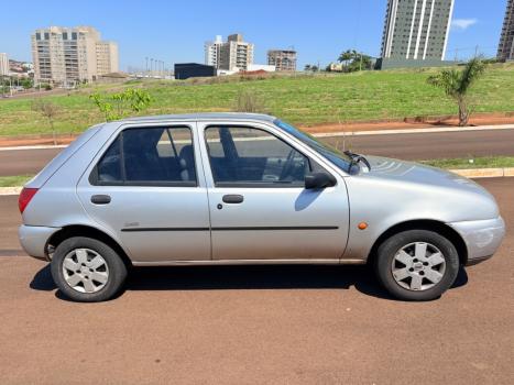 FORD Fiesta Hatch 1.0 4P, Foto 7