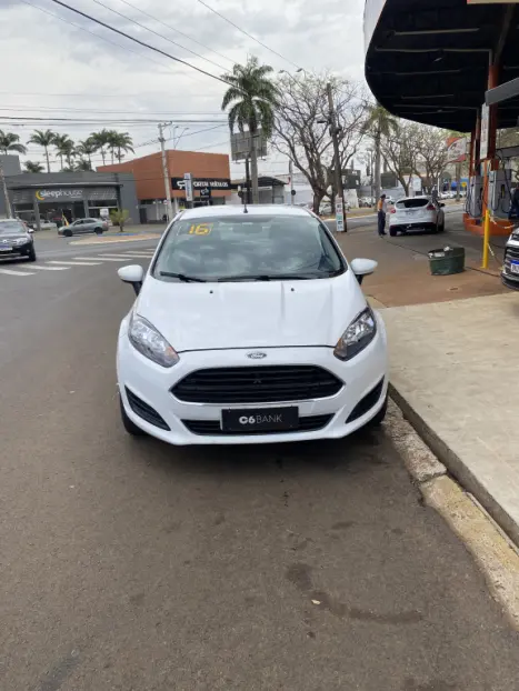 FORD Fiesta Hatch 1.5 16V 4P S FLEX, Foto 3 FORD Fiesta Hatch 1.5 16V 4P S FLEX, Foto 3