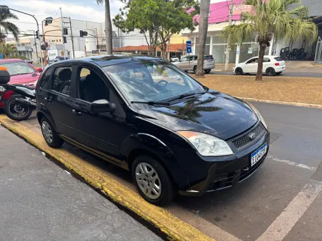 FORD Fiesta Hatch 1.6 4P FLEX, Foto 1