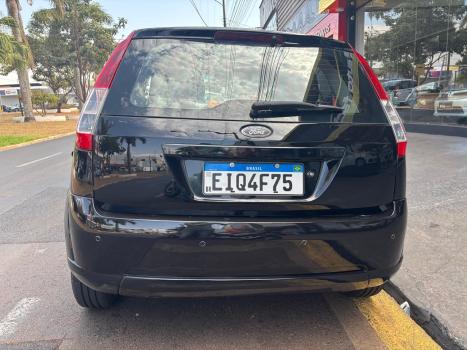 FORD Fiesta Hatch 1.6 4P FLEX, Foto 3