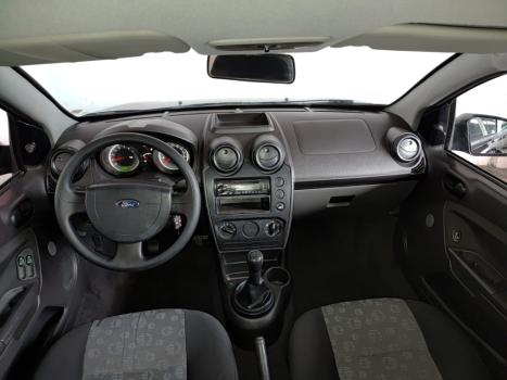 FORD Fiesta Hatch 1.0 4P, Foto 13