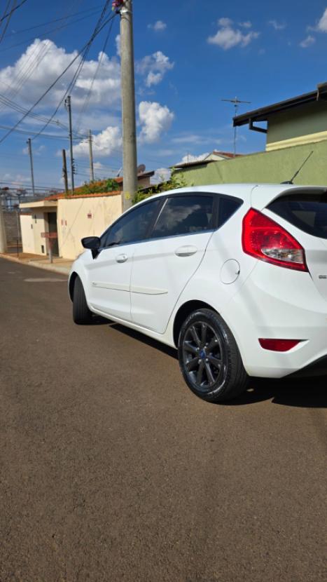 FORD Fiesta Hatch 1.6 16V 4P SE FLEX, Foto 2