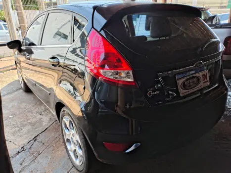 FORD Fiesta Hatch 1.6 16V 4P SE FLEX, Foto 4 FORD Fiesta Hatch 1.6 16V 4P SE FLEX, Foto 4