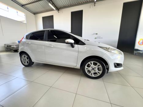 FORD Fiesta Hatch 1.6 16V 4P SE FLEX, Foto 3 FORD Fiesta Hatch 1.6 16V 4P SE FLEX, Foto 3