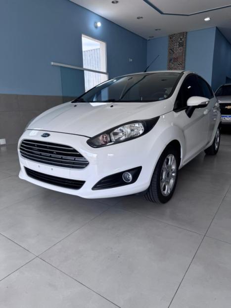 FORD Fiesta Hatch 1.6 16V 4P FLEX SE POWERSHIFT AUTOMTICO, Foto 4
