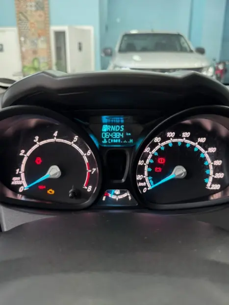 FORD Fiesta Hatch 1.6 16V 4P FLEX SE POWERSHIFT AUTOMTICO, Foto 18