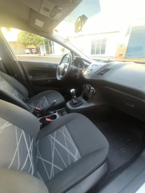 FORD Fiesta Hatch 1.5 16V 4P S FLEX, Foto 6