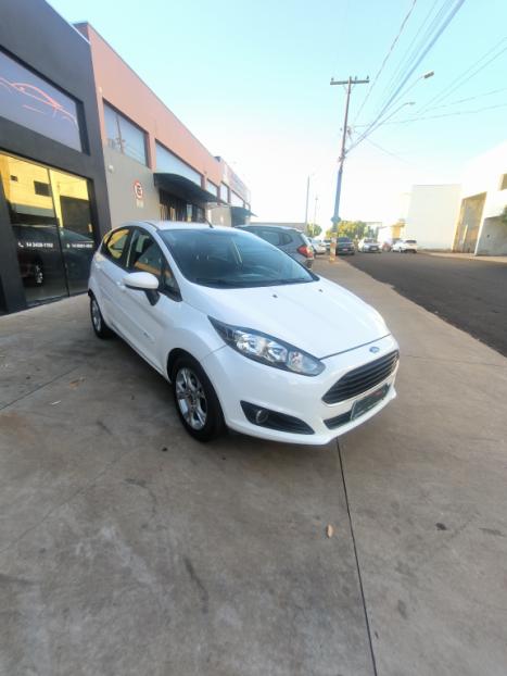FORD Fiesta Hatch 1.5 16V 4P S FLEX, Foto 8