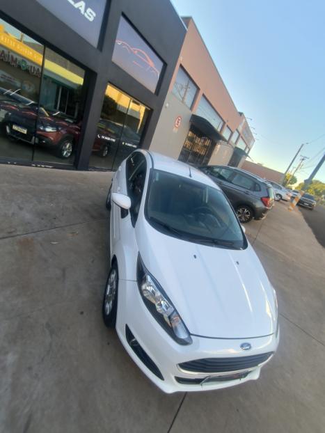 FORD Fiesta Hatch 1.5 16V 4P S FLEX, Foto 15