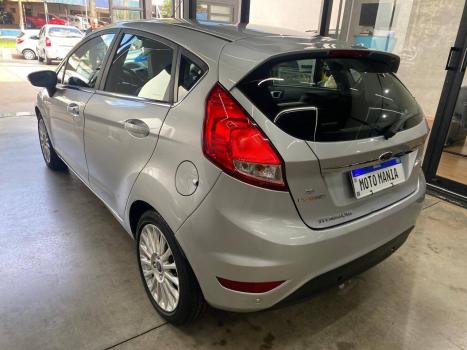 FORD Fiesta Hatch 1.6 16V 4P FLEX TITANIUM PLUS POWERSHIFT AUTOM�TICO, Foto 7