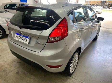 FORD Fiesta Hatch 1.6 16V 4P FLEX TITANIUM PLUS POWERSHIFT AUTOM�TICO, Foto 11