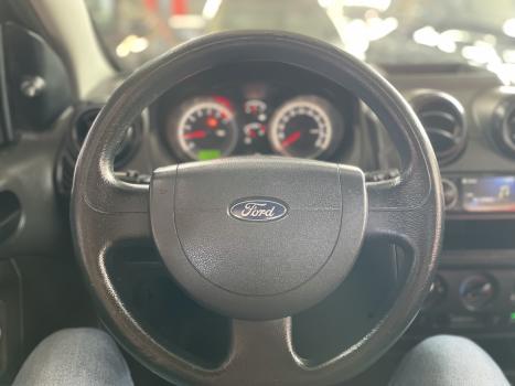 FORD Fiesta Hatch 1.0 4P FLEX, Foto 8