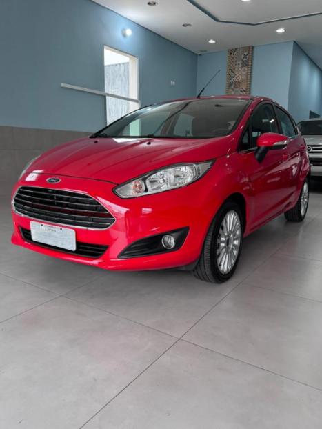 FORD Fiesta Hatch 1.6 16V 4P FLEX TITANIUM POWERSHIFT AUTOMTICO, Foto 4